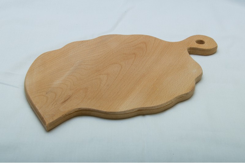 Leaf shaped cutting board 25x40 cm