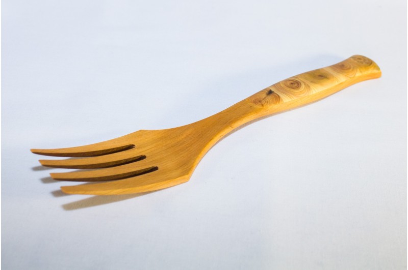 Spatula fork from alder and juniper